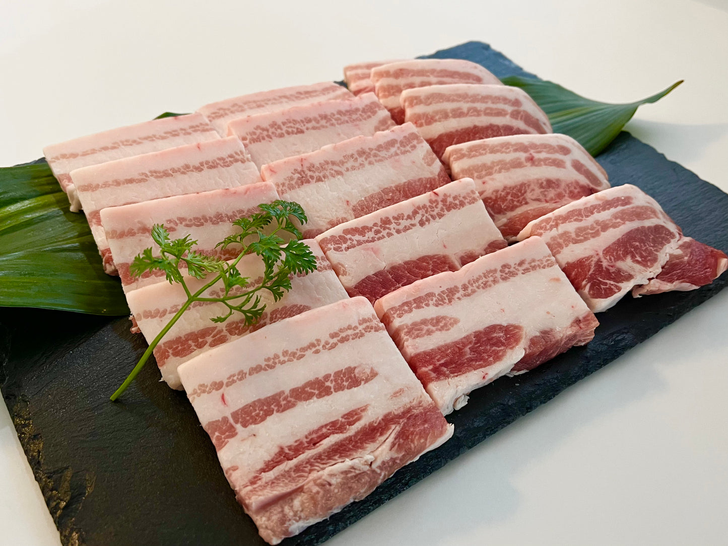 茶美豚・厚切りバラ肉・焼肉用(500g)