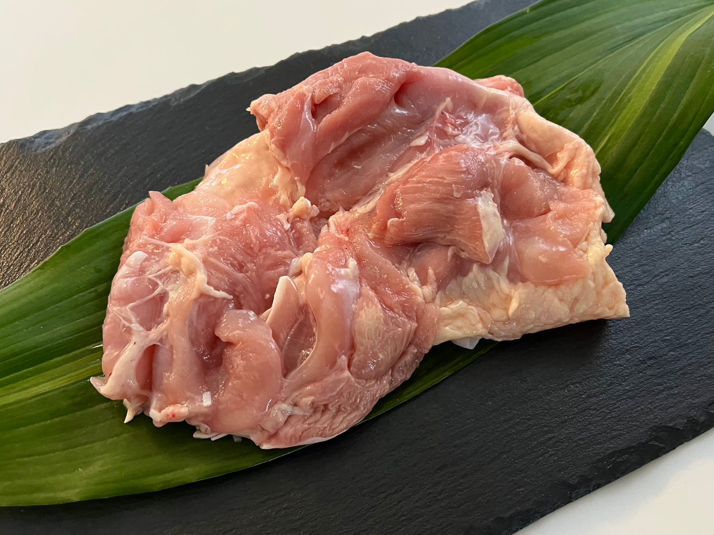 はかた地どり・もも肉 ~ 煮物/鍋/唐揚げ用（1kg）